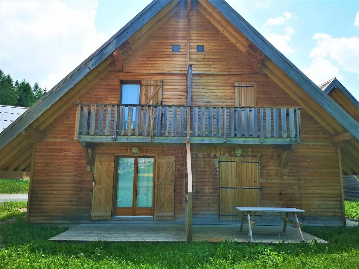 Chalet 3 Pieces A La Joue Du Loup Avec Parking, 7 Personnes - Fr-1-504-45 Saint-Étienne-en-Dévoluy