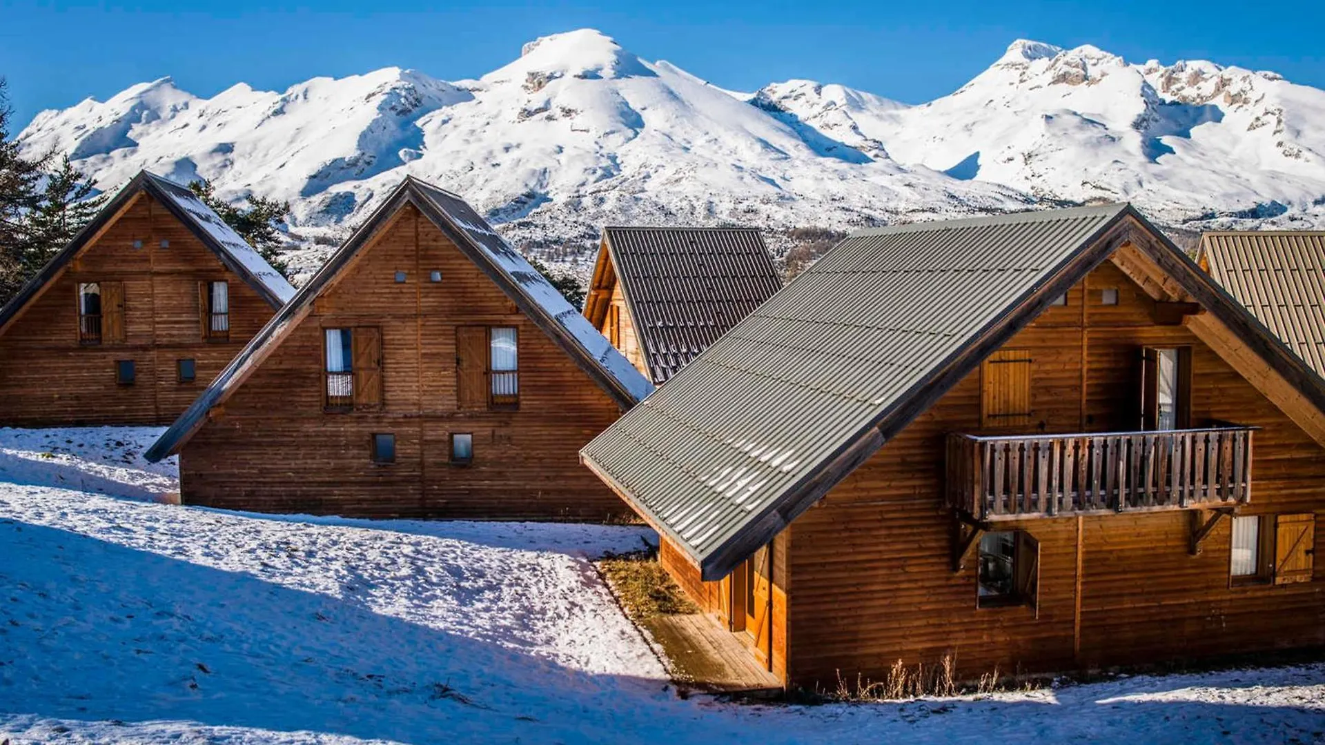 Chalet 3 Pieces A La Joue Du Loup Avec Parking, 7 Personnes - Fr-1-504-45 Saint-Étienne-en-Dévoluy